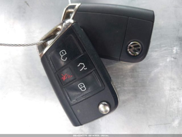 2019 VOLKSWAGEN TIGUAN 3VV3B7AX2KM044451 Photo 10