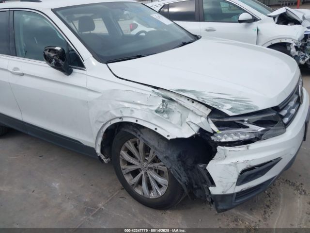 2019 VOLKSWAGEN TIGUAN 3VV3B7AX2KM044451 Photo 5