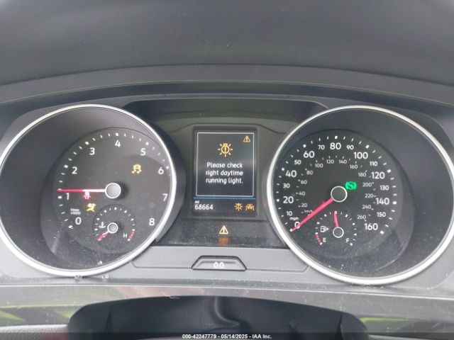 2019 VOLKSWAGEN TIGUAN 3VV3B7AX2KM044451 Photo 6