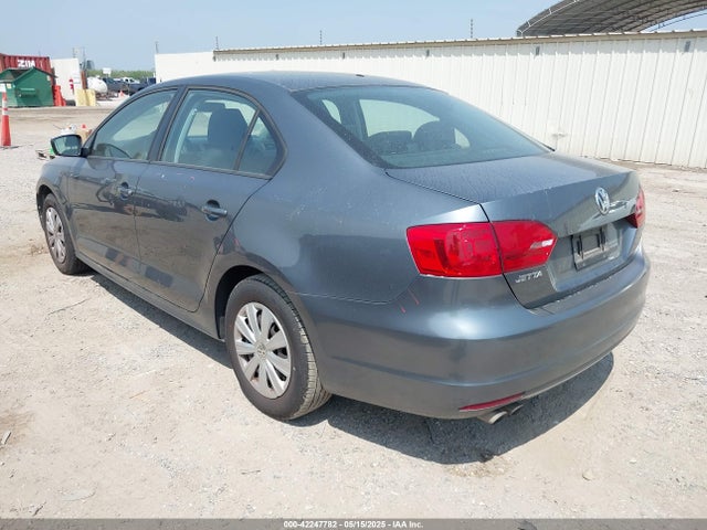 3VW2K7AJ1EM302143 Volkswagen Jetta 2.0l S