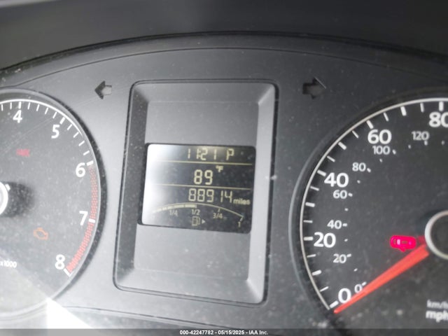 3VW2K7AJ1EM302143 Volkswagen Jetta 2.0l S