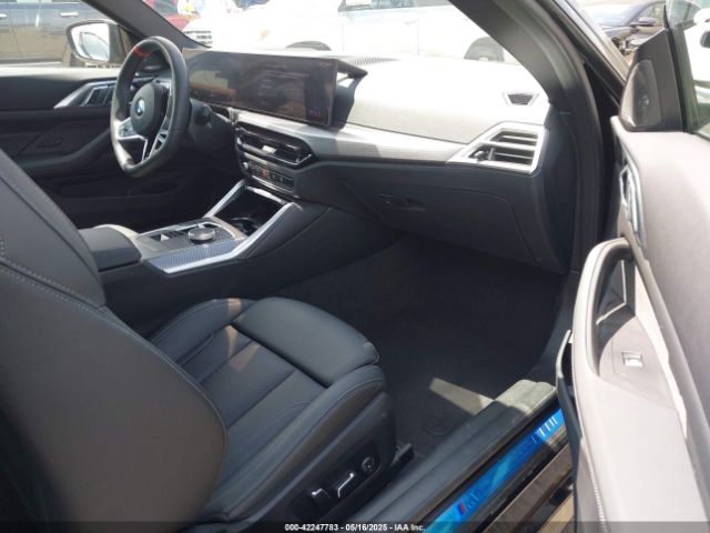 WBA73DA01SCT43720 BMW M440I