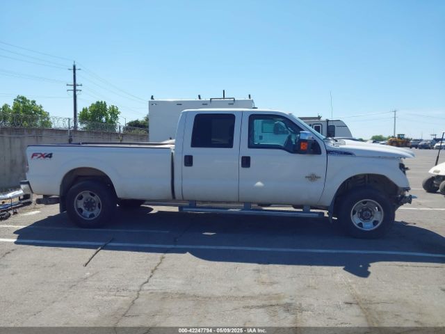 1FT7W2BT7GEC70906 Ford F-250 Xlt