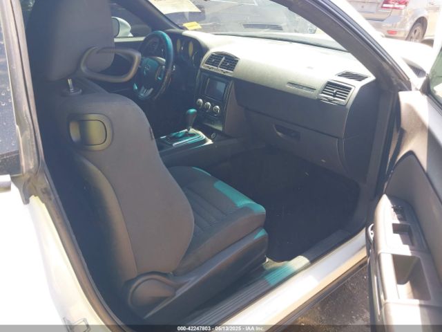 2C3CDYAG9EH213273 Dodge Challenger Sxt