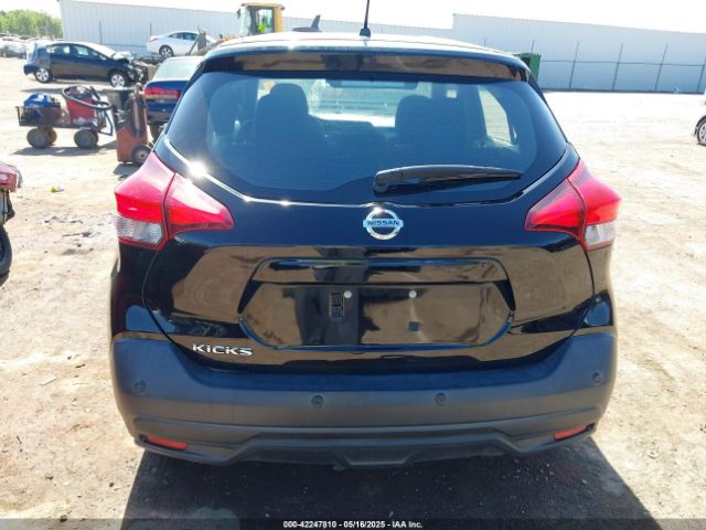 3N1CP5BV6LL557116 Nissan Kicks S Xtronic Cvt