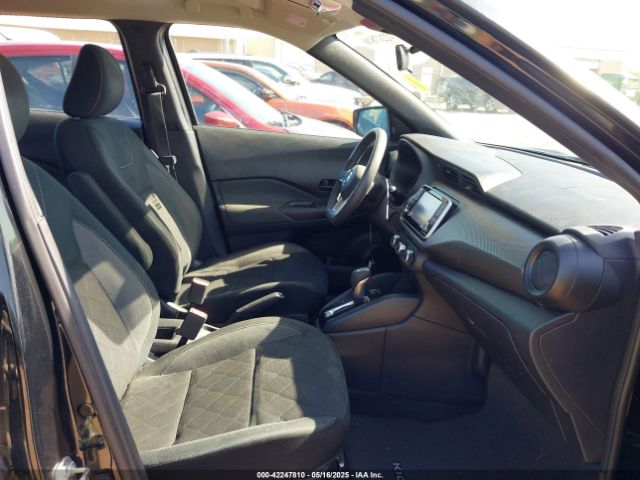 3N1CP5BV6LL557116 Nissan Kicks S Xtronic Cvt