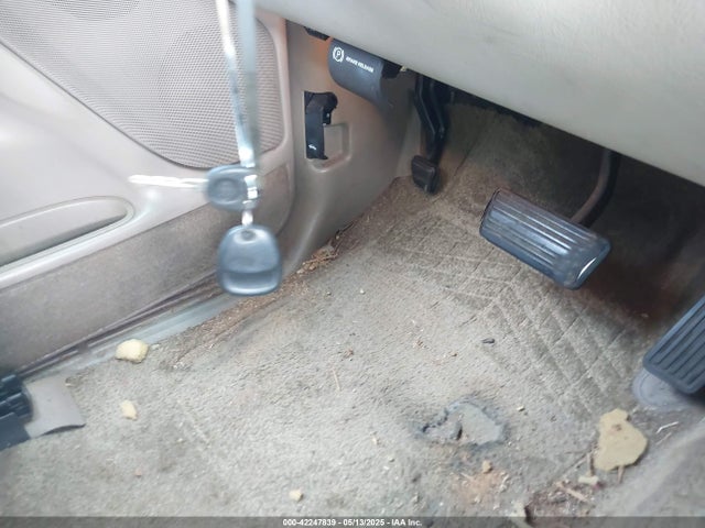 42247839 :رقم المزاد ، 1GNEC13Z32J259907 vin ، 2002 Chevrolet Tahoe Ls مزاد بيع