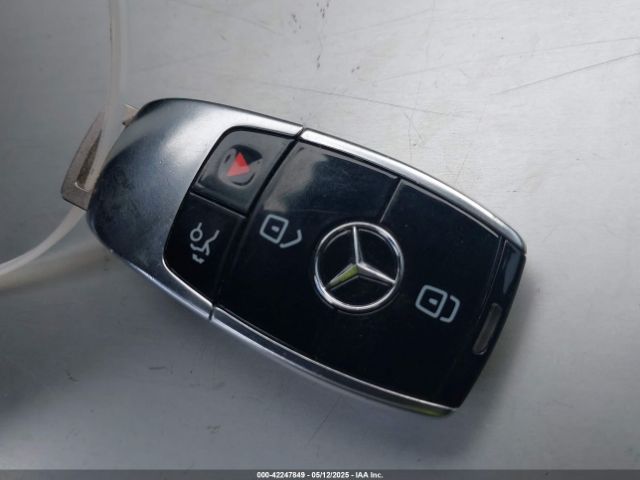 WDDUG6GB2LA517568 Mercedes-Benz m276