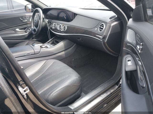 WDDUG6GB2LA517568 Mercedes-Benz m276