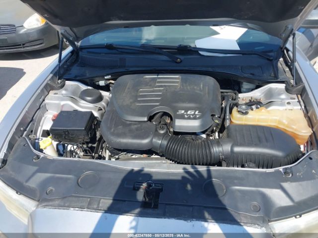 2C3CDXHG2EH173649 Dodge Charger Sxt