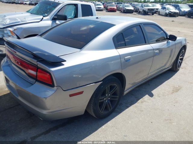 2C3CDXHG2EH173649 Dodge Charger Sxt