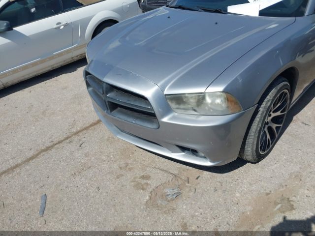 2C3CDXHG2EH173649 Dodge Charger Sxt