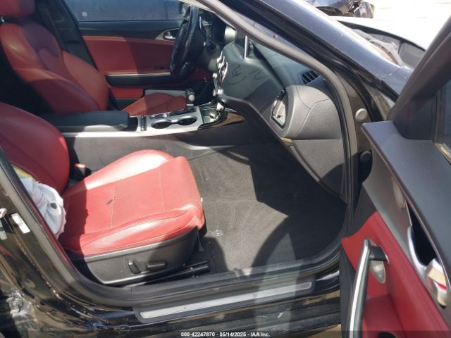 2018 KIA STINGER KNAE45LC1J6010402 Photo 4