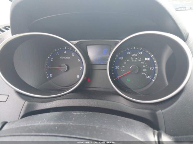 KM8JU3AG5EU799405 Hyundai TUCSON SE