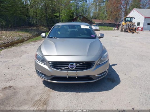 YV126MFB8F2302747 Volvo S60 T5 Premier