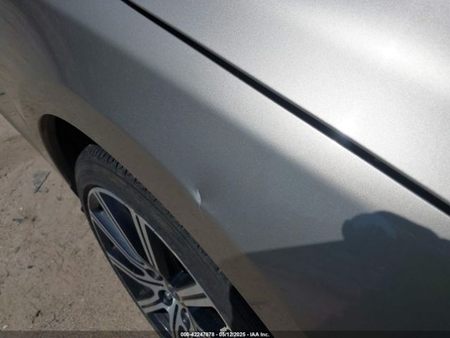 YV126MFB8F2302747 Volvo S60 T5 Premier