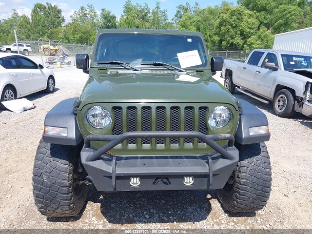 1C4HJXDG7LW323902 Jeep 2020