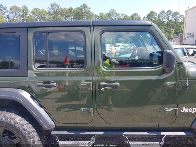 1C4HJXDG7LW323902 Jeep 2020