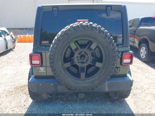 1C4HJXDG7LW323902 Jeep 2020