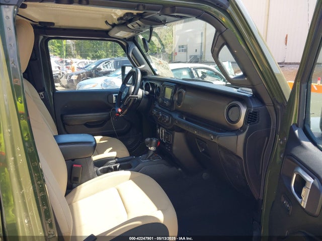 1C4HJXDG7LW323902 Jeep 2020