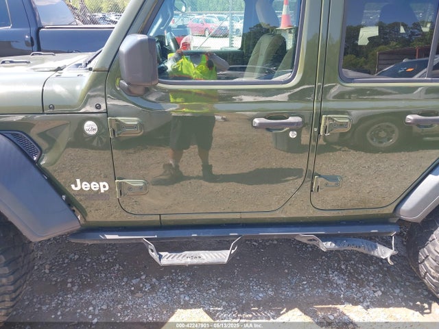 1C4HJXDG7LW323902 Jeep 2020
