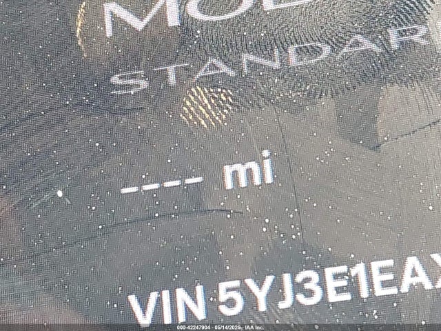 5YJ3E1EAXKF312000 Tesla 2019