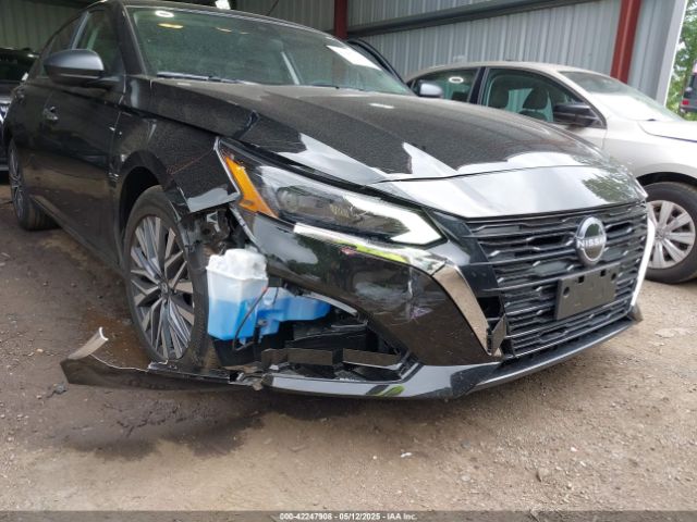1N4BL4DV9SN363129 Nissan Altima Sv Fwd