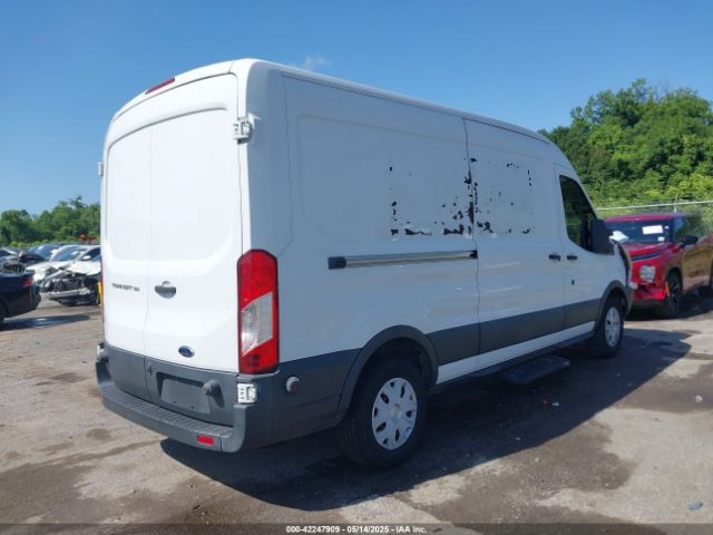 1FTYE2CM6HKB32372 Ford Transit-150