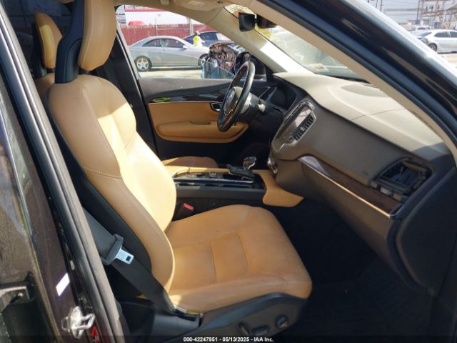 YV4A22PK7G1069884 Volvo Xc90 T6 Momentum