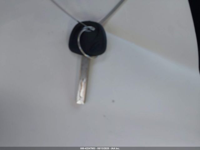 KNDJ23AU2L7701202 KIA SOUL LX