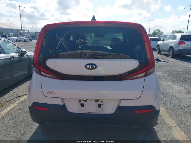 KNDJ23AU2L7701202 KIA SOUL LX