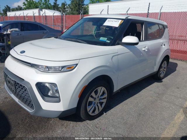 KNDJ23AU2L7701202 KIA SOUL LX