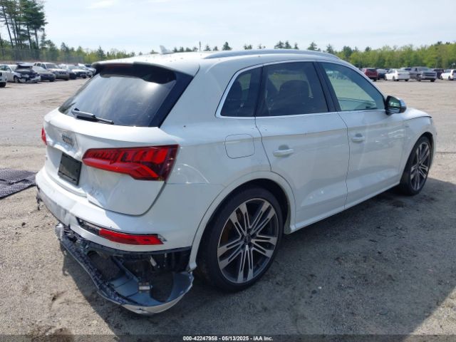 2018 AUDI SQ5 WA1A4AFY0J2137838 Photo 3