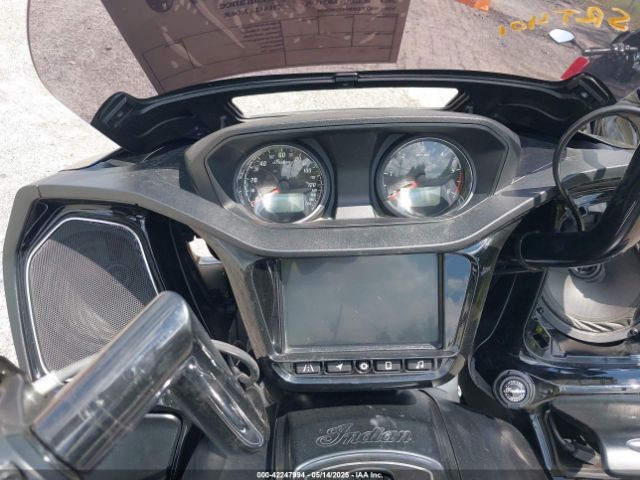 2021 INDIAN MOTORCYCLE CO. CHALLENGER 56KLCDRR6M3402634 Photo 6