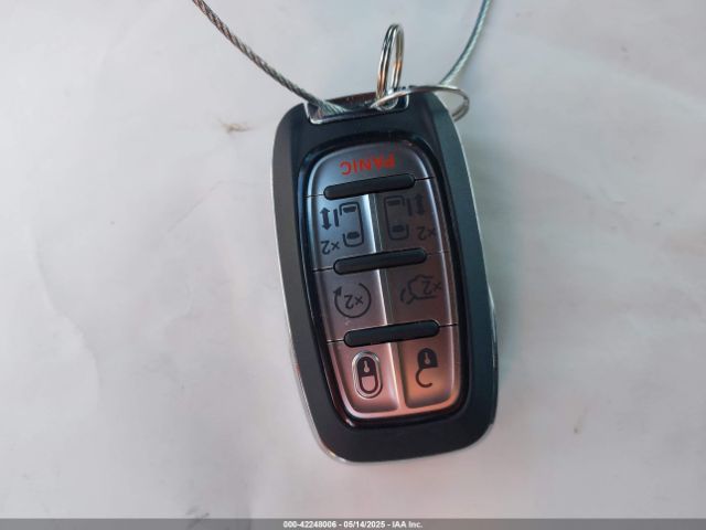 2024 CHRYSLER PACIFICA HYBRID 2C4RC1S74RR104251 Photo 10