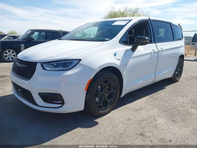 2024 CHRYSLER PACIFICA HYBRID 2C4RC1S74RR104251 Photo 1