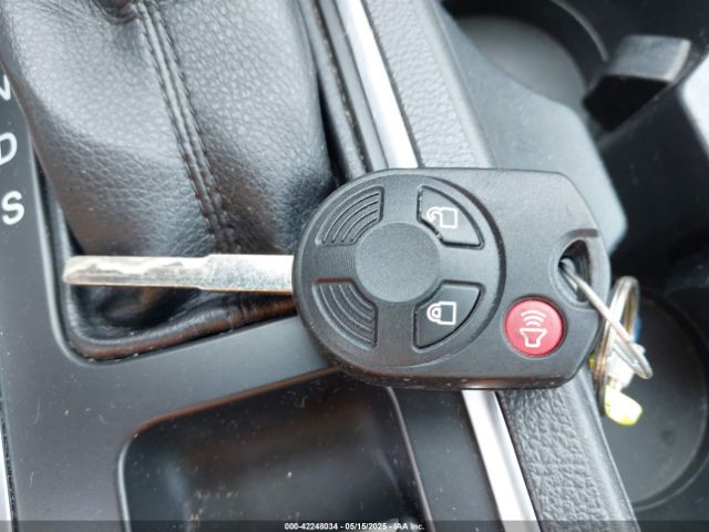 1FMCU0F7XJUB36437 Ford ESCAPE S