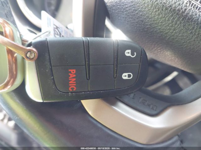 1C4RJEAG7EC263587 Jeep Grand Cherokee Laredo