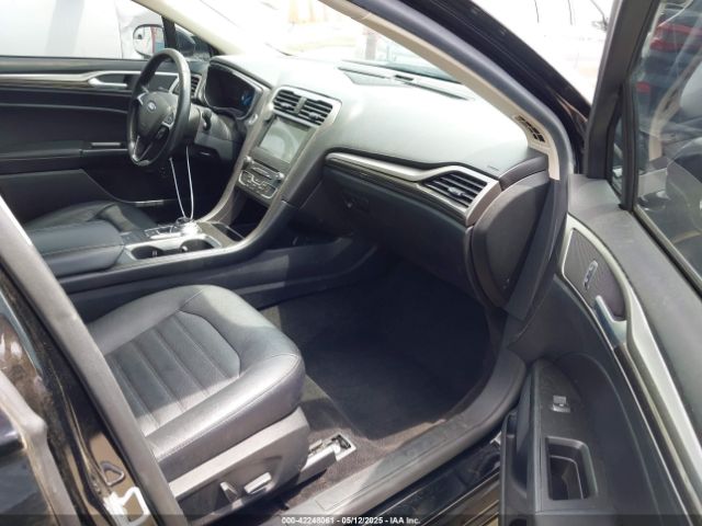 3FA6P0PU3HR380340 Ford Fusion Energi Se Luxury