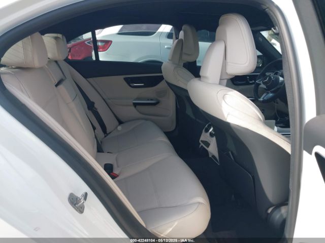 W1KAF4GB9RR237814 Mercedes-Benz C 300