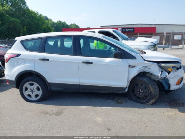 1FMCU0F75JUB04074 Ford ESCAPE S