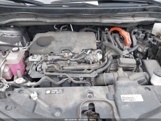5TDBSKFC8NS062850 Toyota SIENNA LE