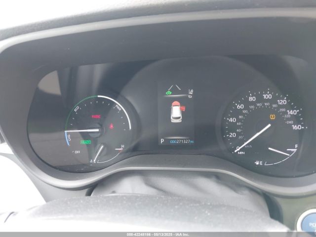 5TDBSKFC8NS062850 Toyota SIENNA LE
