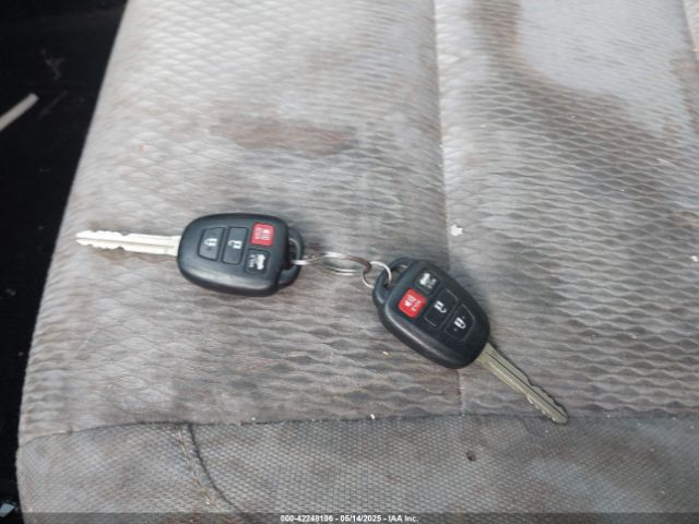 2T1BURHE5FC254206 Toyota COROLLA LE