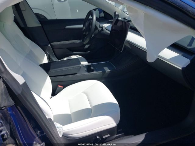 5YJ3E1EC0PF579218 Tesla 2023