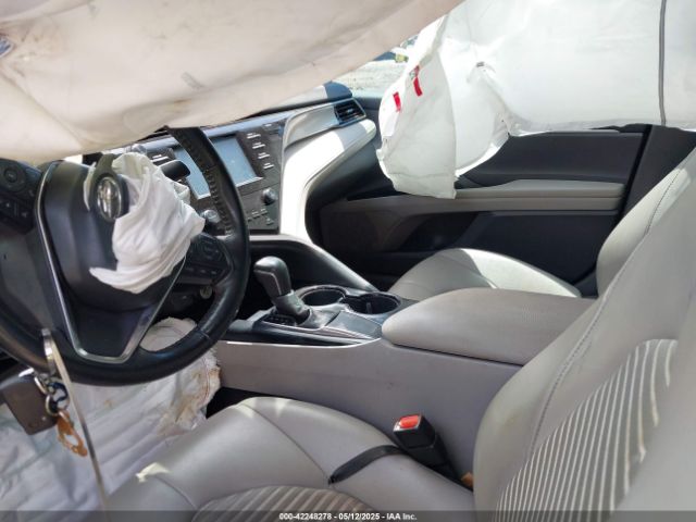 2020 TOYOTA CAMRY 4T1G11AK0LU873578 Photo 4