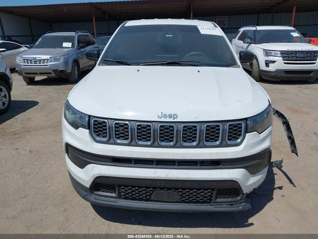 Jeep Compass 2024 3C4NJDANXRT166403 Image 13