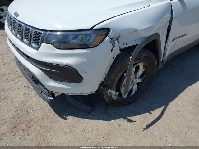 Jeep Compass 2024 3C4NJDANXRT166403 Image 20