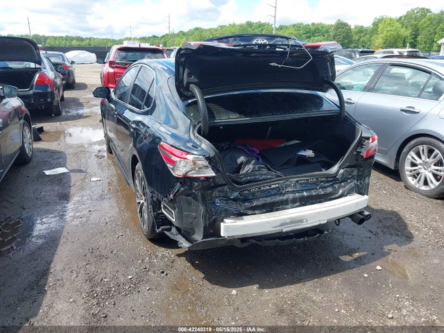 JTNB11HK1J3039466 Toyota CAMRY SE
