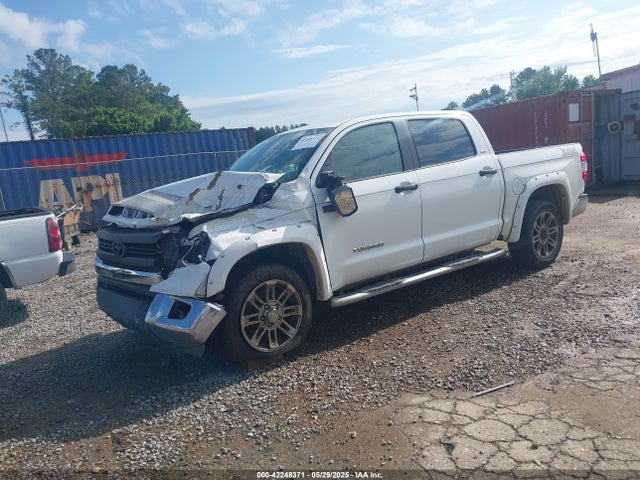 5TFDW5F18FX483086 Toyota 3ur-fe